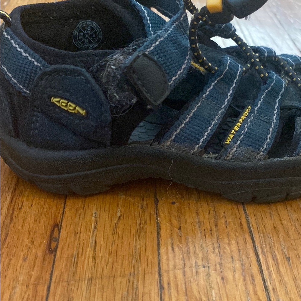 Keen Kids Black and Teal Outdoor Sandals size 10 - Picture 5 of 6